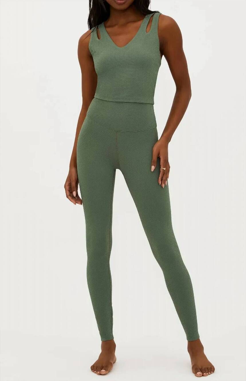 NEW BEACH RIOT women's piper legging in queen palm